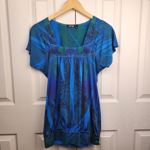 APT. 9 Silky Blue, Green, Purple Square Neckline Short Sleeve Blouse Size Medium - Picture 1 of 5
